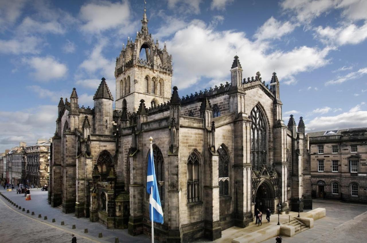 Joivy Affordable 3,4,5 And 12 Bed Private Flats Next To Royal Mile (Adults Only) Apartment Edinburgh Exterior photo